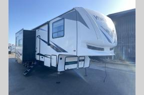 Used 2019 Forest River RV Vengeance 388V16 Photo