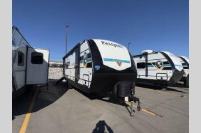 New 2025 Keystone RV Passport 2450RK Photo