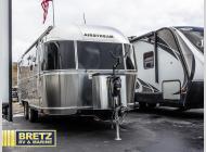 Used 2019 Airstream Flying Cloud 23CB image