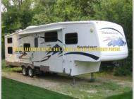 Used 2005 Keystone RV Mountaineer 318 BHS image