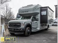 New 2026 Grand Design Lineage 31ZW image