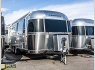 New 2026 Airstream Flying Cloud 25FB image