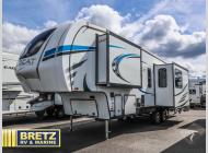 Used 2022 Forest River RV Wildcat 302BHW image
