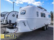 New 2025 Oliver Travel Trailers Legacy Elite ll Platinum image