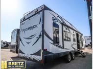 Used 2015 Dutchmen RV Razorback 2550 image