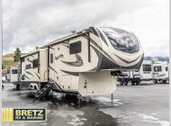 Used 2019 Grand Design Solitude 344GK image