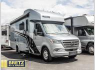 Used 2022 Tiffin Motorhomes Wayfarer 25RW image