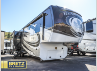 Used 2019 Redwood RV Redwood 396RK image