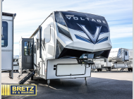 Used 2021 Dutchmen RV Voltage 3635 image