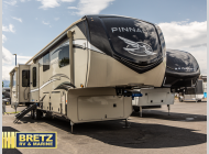 Used 2022 Jayco Pinnacle 37MDQS image