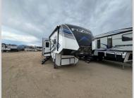 Used 2020 Keystone RV Fuzion 373 image