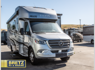 Used 2022 Tiffin Motorhomes Wayfarer 25RW image
