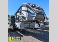 Used 2016 Keystone RV Fuzion 422 Chrome image