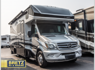 Used 2018 Dynamax isata 4 24FWM image