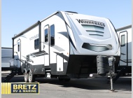 Used 2021 Winnebago Industries Towables Voyage 2831RB image