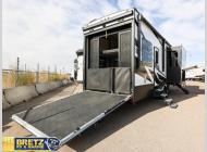 Used 2021 Dutchmen RV Voltage 3635 image