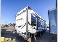 Used 2016 Dutchmen RV Razorback 2850 image