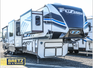 Used 2022 Keystone RV Fuzion 429 image