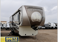 Used 2017 Redwood RV Redwood 38GK image