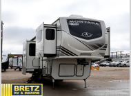 Used 2022 Keystone RV Montana 3761FL image