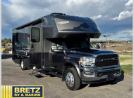 Used 2024 Dynamax isata 5 30FW image