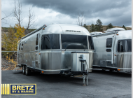 Used 2017 Airstream International Signature 25FB image