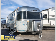 New 2025 Airstream RV Pottery Barn Special Edition 28RB Twin image