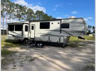 Used 2020 Keystone RV Montana 3855BR image