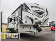 Used 2014 Keystone RV Fuzion 404 Chrome image