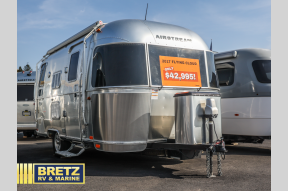 Used 2017 Airstream RV Flying Cloud FLYING CLOUD 19CB Photo