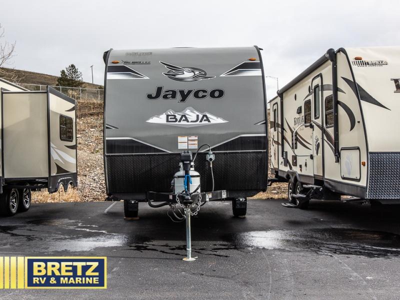 RV listing image