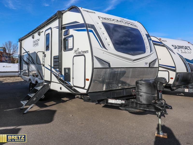 RV listing image