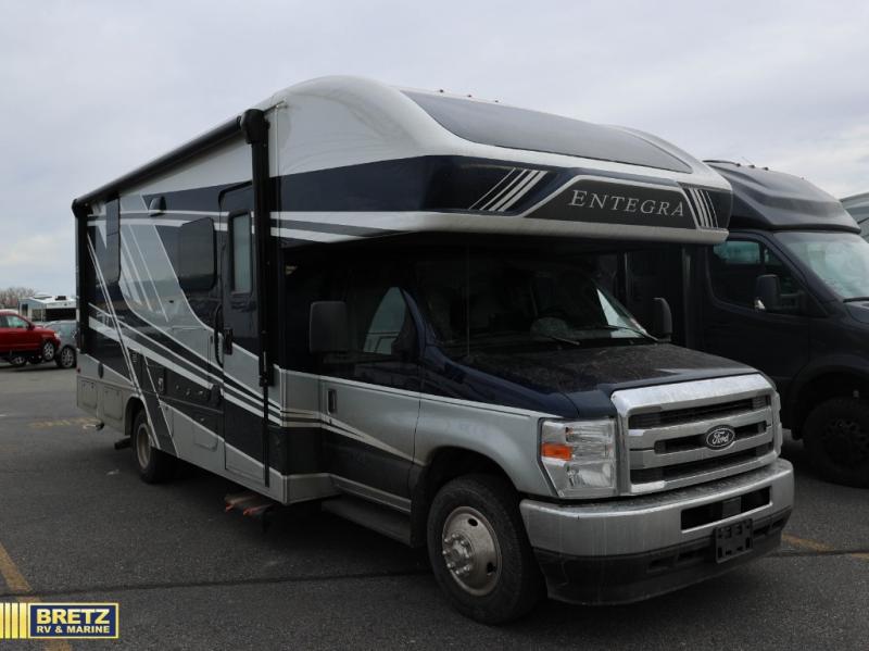 RV listing image