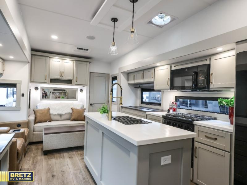 RV listing image