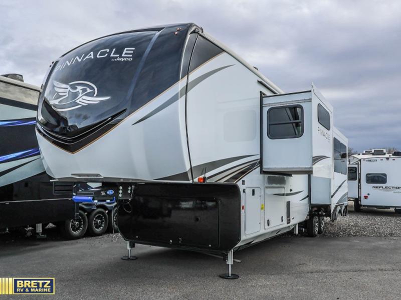 RV listing image