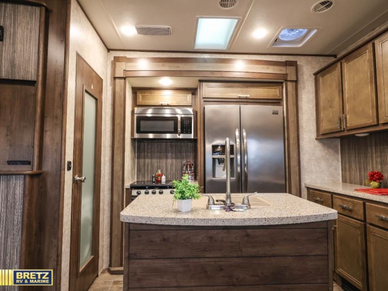 RV listing image