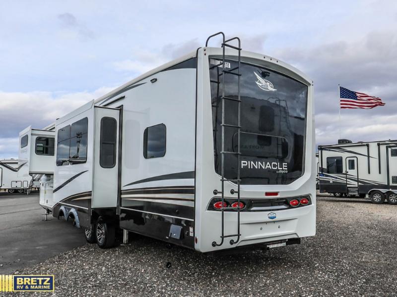 RV listing image