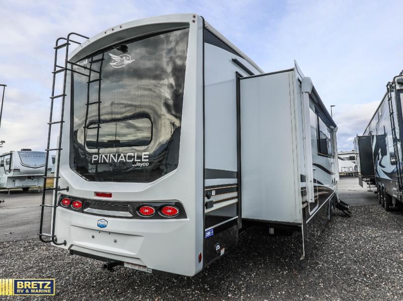 RV listing image