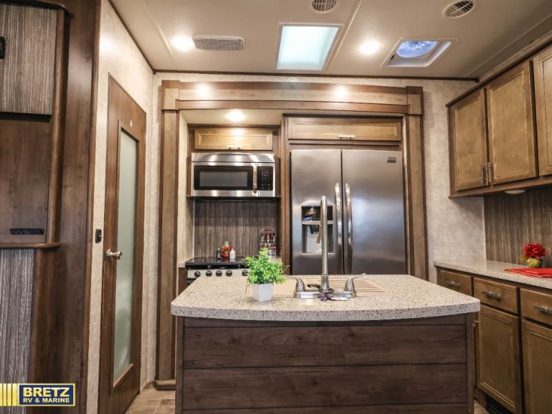 RV listing image
