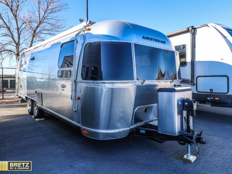 RV listing image