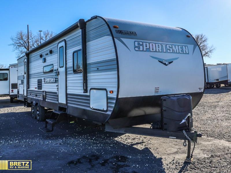 RV listing image