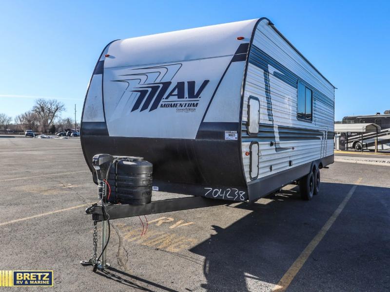 RV listing image