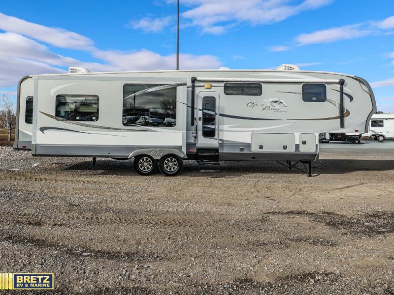 RV listing image
