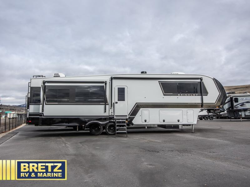 RV listing image