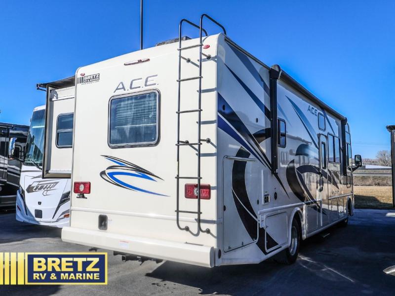 RV listing image