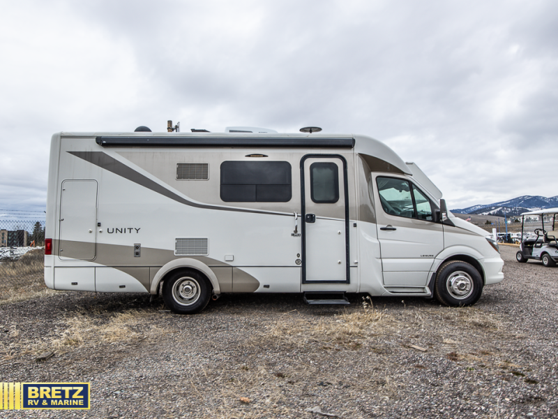 RV listing image