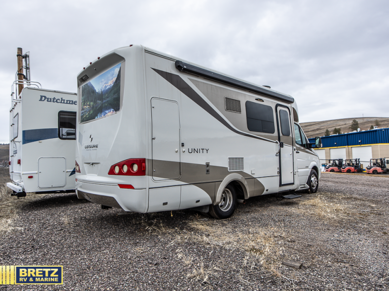 RV listing image