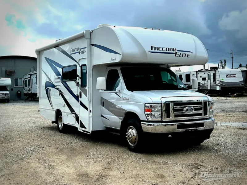 RV listing image