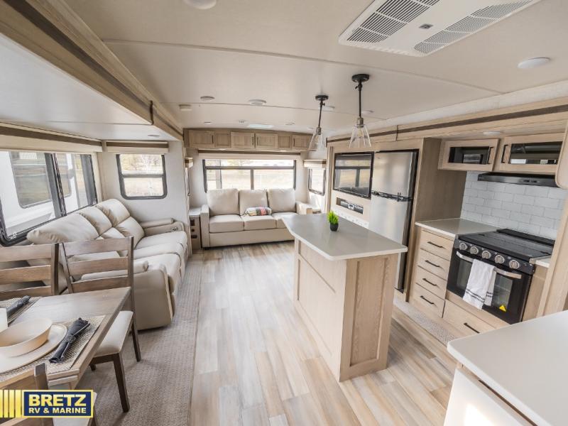 RV listing image
