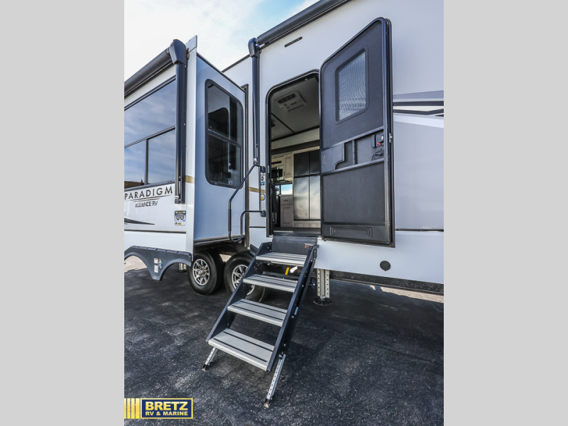 RV listing image